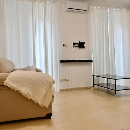 For You Rentals Acogedor Apartamento Temporal De 1 Dormitorio Y Salon, A Pasos De Gran Via Inf3D Madrid Exterior foto