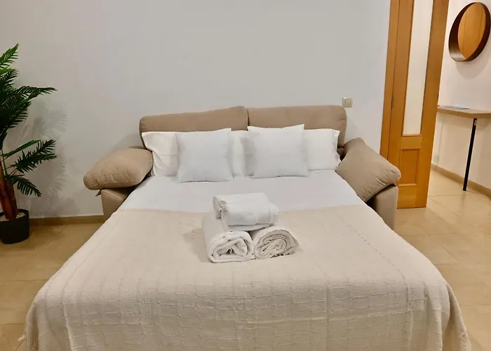 For You Rentals Acogedor Apartamento Temporal De 1 Dormitorio Y Salon, A Pasos De Gran Via Inf3D